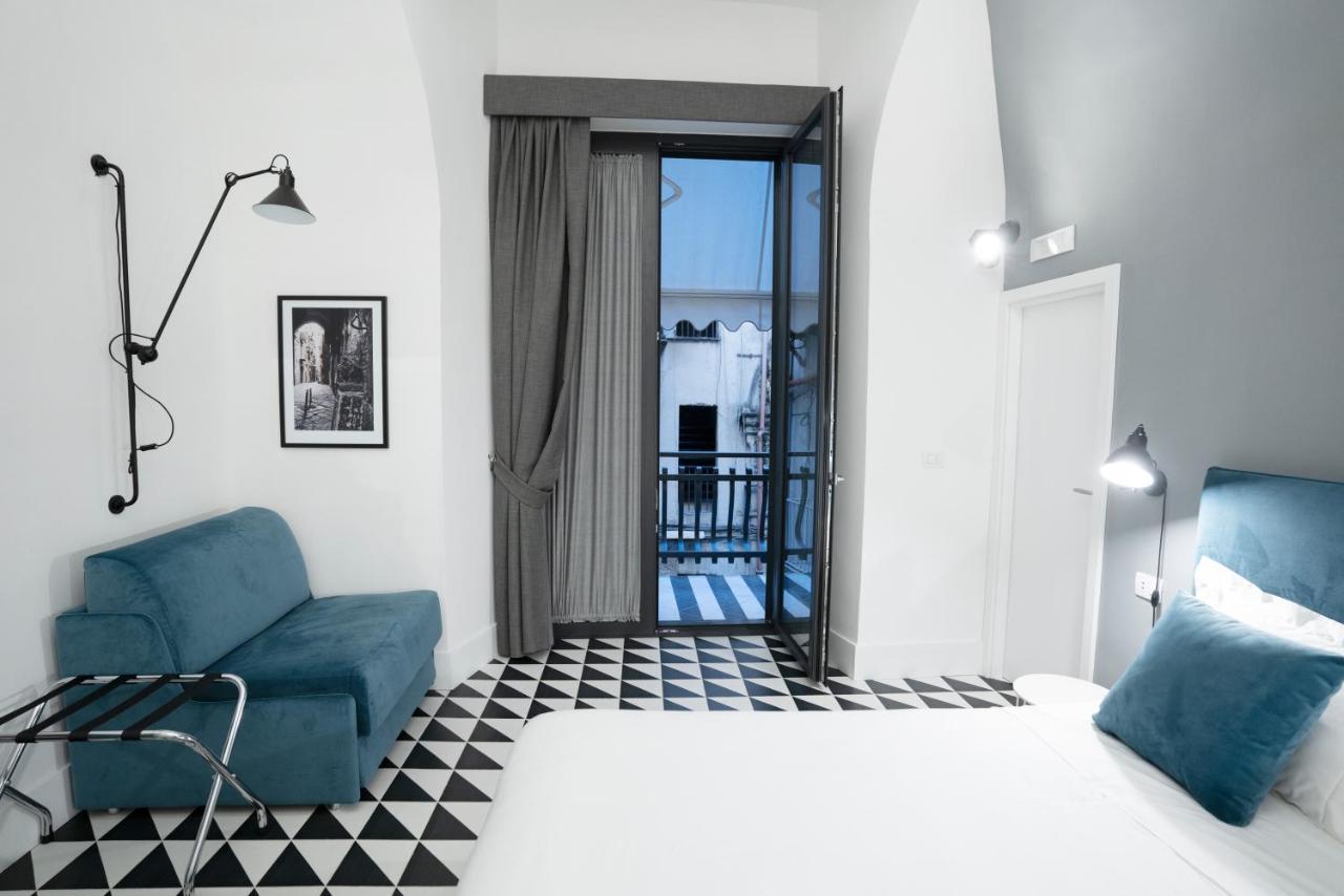 Pulcinella Suite Неаполь Экстерьер фото